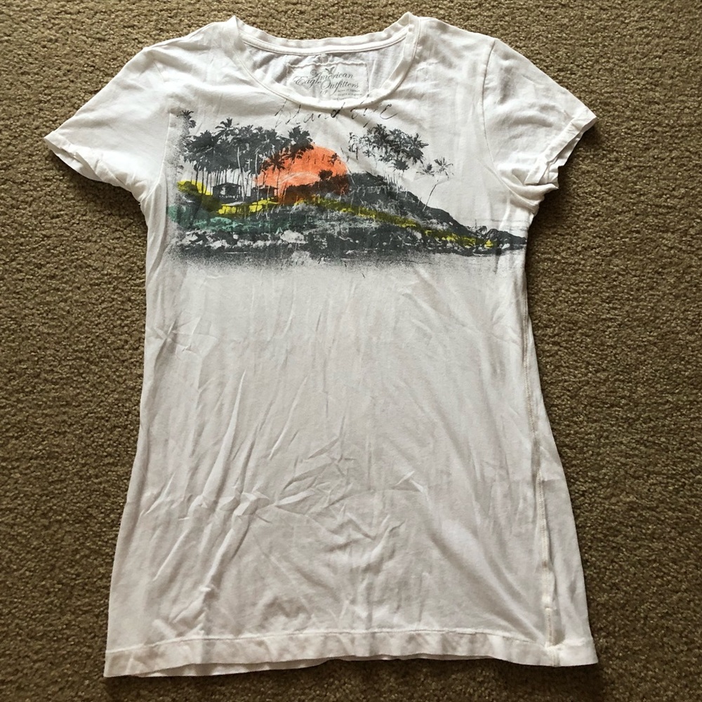American Eagle T-shirt